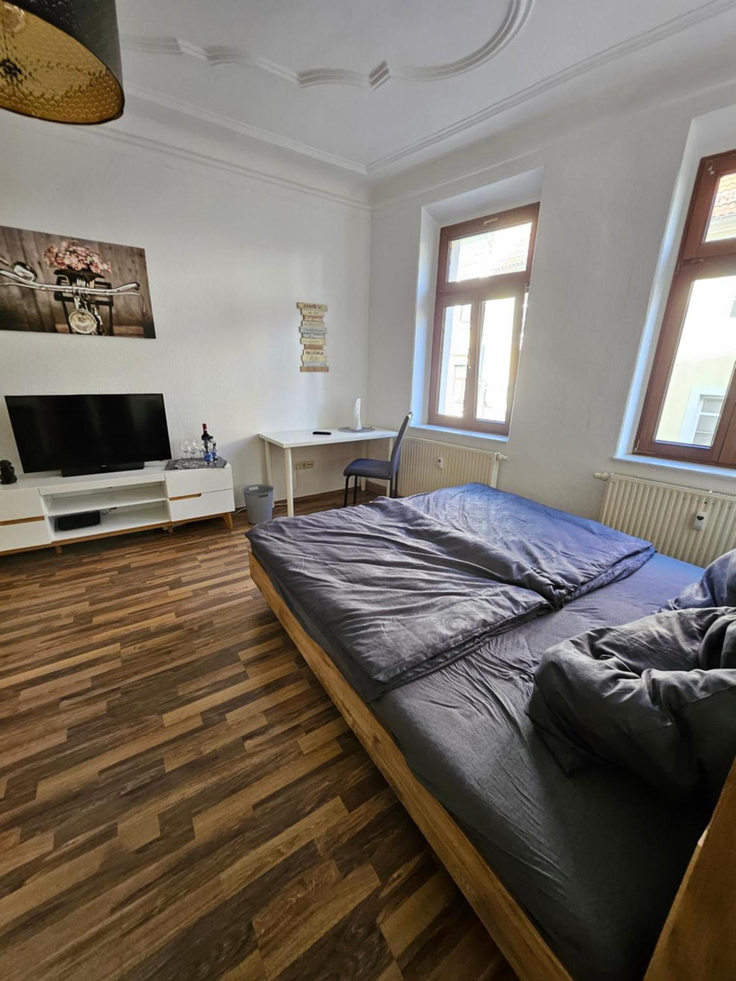 Ferienwohnung Apartment In Zittauer Stadtzentrum Innenstadt Innenring Top Lage - Wohnen Auf Zeit In Zittau - 1 Raum Wohnung Esterno foto